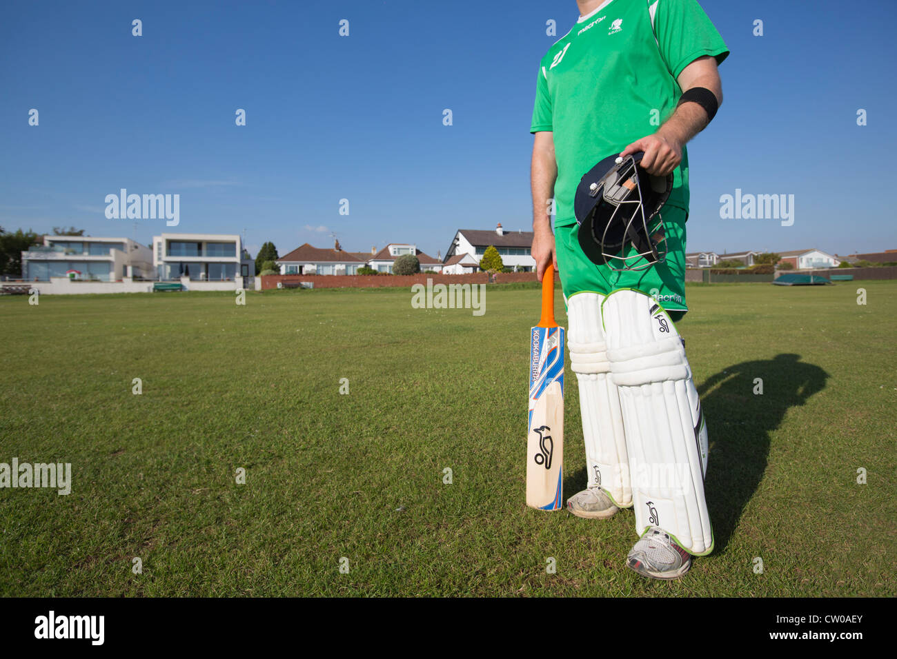 Cricket Bat And Pads High Resolution Stock Photography And Images Alamy