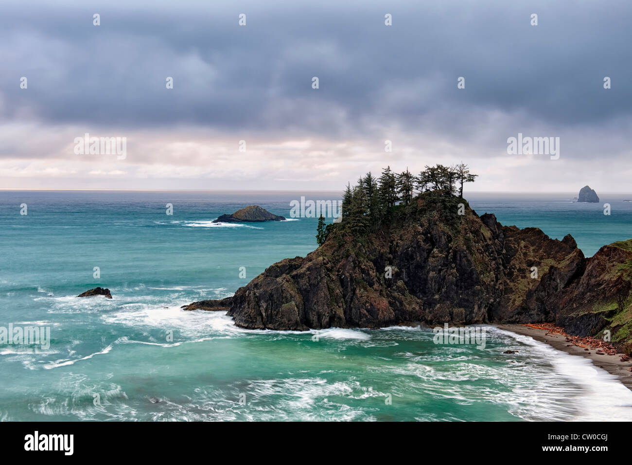 Evening storm clouds gather offshore at Oregon’s Boardman State Park and the south coast of Curry County. Stock Photo