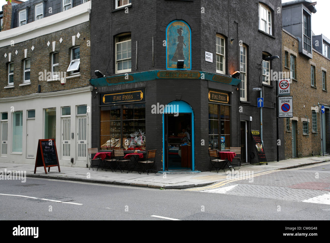 Fine Foods deli on Long Lane, Bermondsey, London, UK Stock Photo