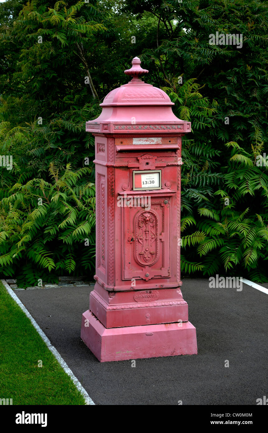 Belgian Post Box Belgium High Resolution Stock Photography and Images -  Alamy