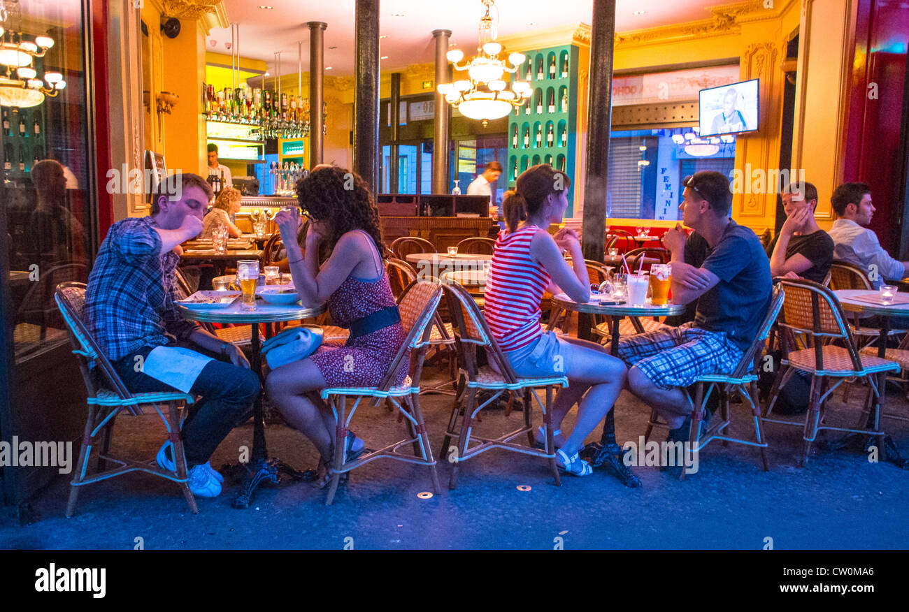 Dating cafe cafeteria
