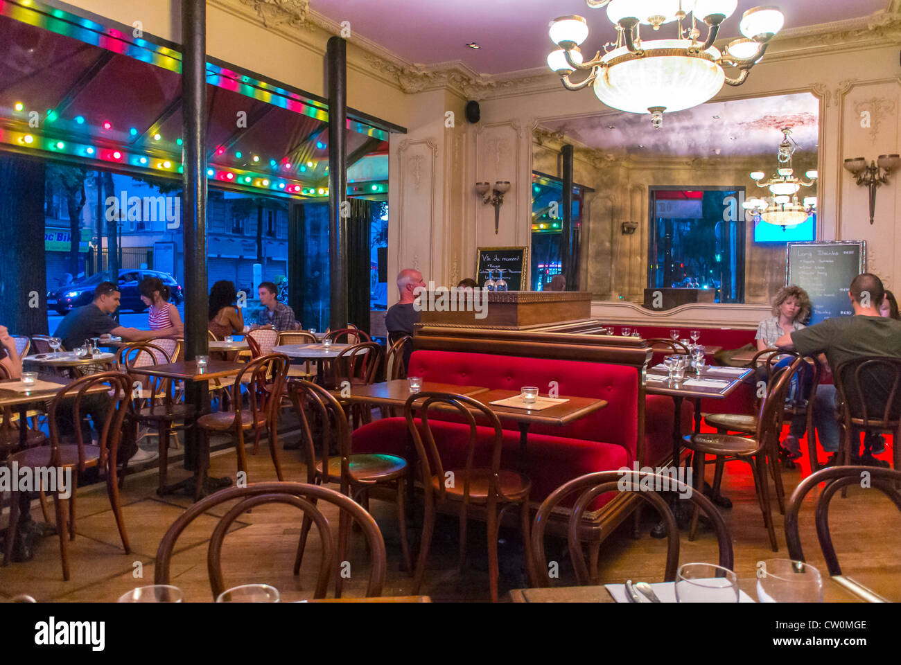 Paris, France, Paris Café, Bistro Restaurant, 'Café Le Bistro' in the Canal Saint Martin Area, Night, coffee shop old, bistro interior bistrot Stock Photo