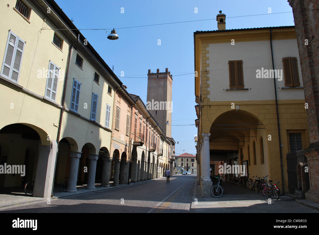 Village arcade hi-res stock photography and images - Alamy