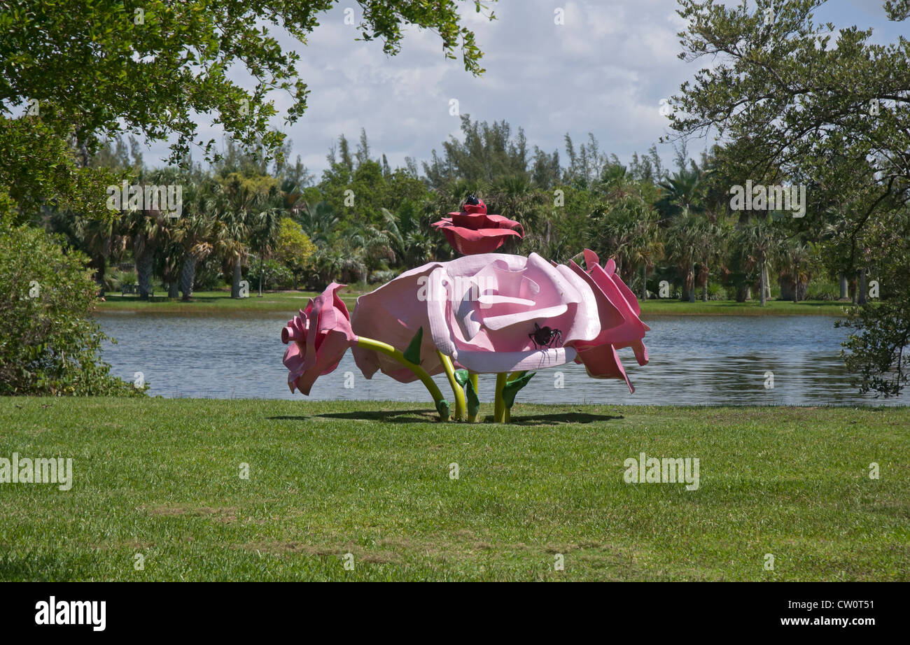 Fairchild Tropical Botanical Gardens at Coral Gables, a suburb of Miami,  Florida. Flower sculpture by artist Will Ryman Stock Photo