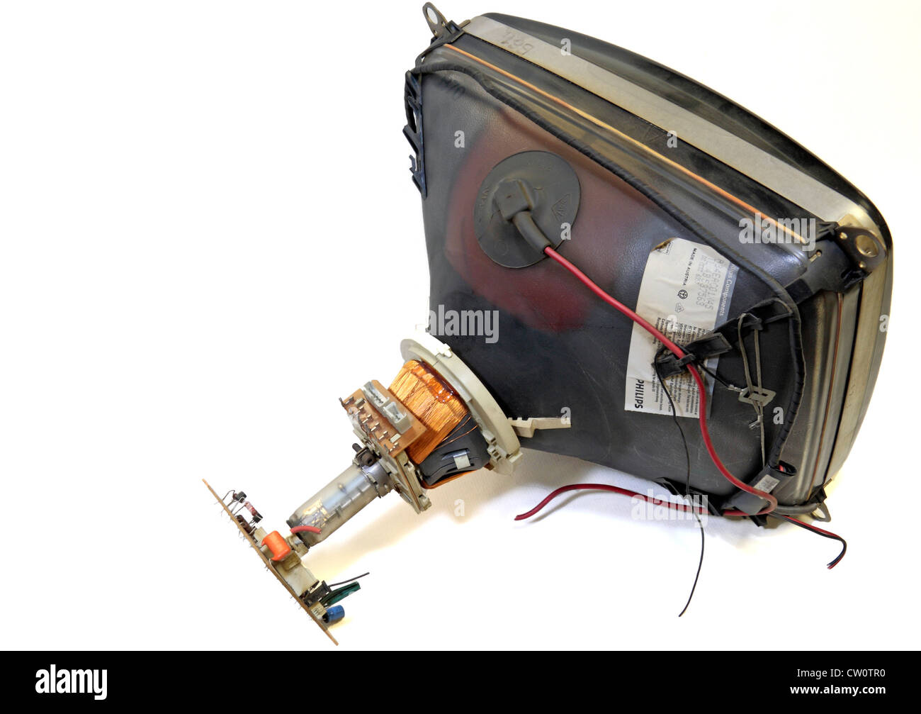 Close up view of the vacuum tube, electron gun and general wiring of an