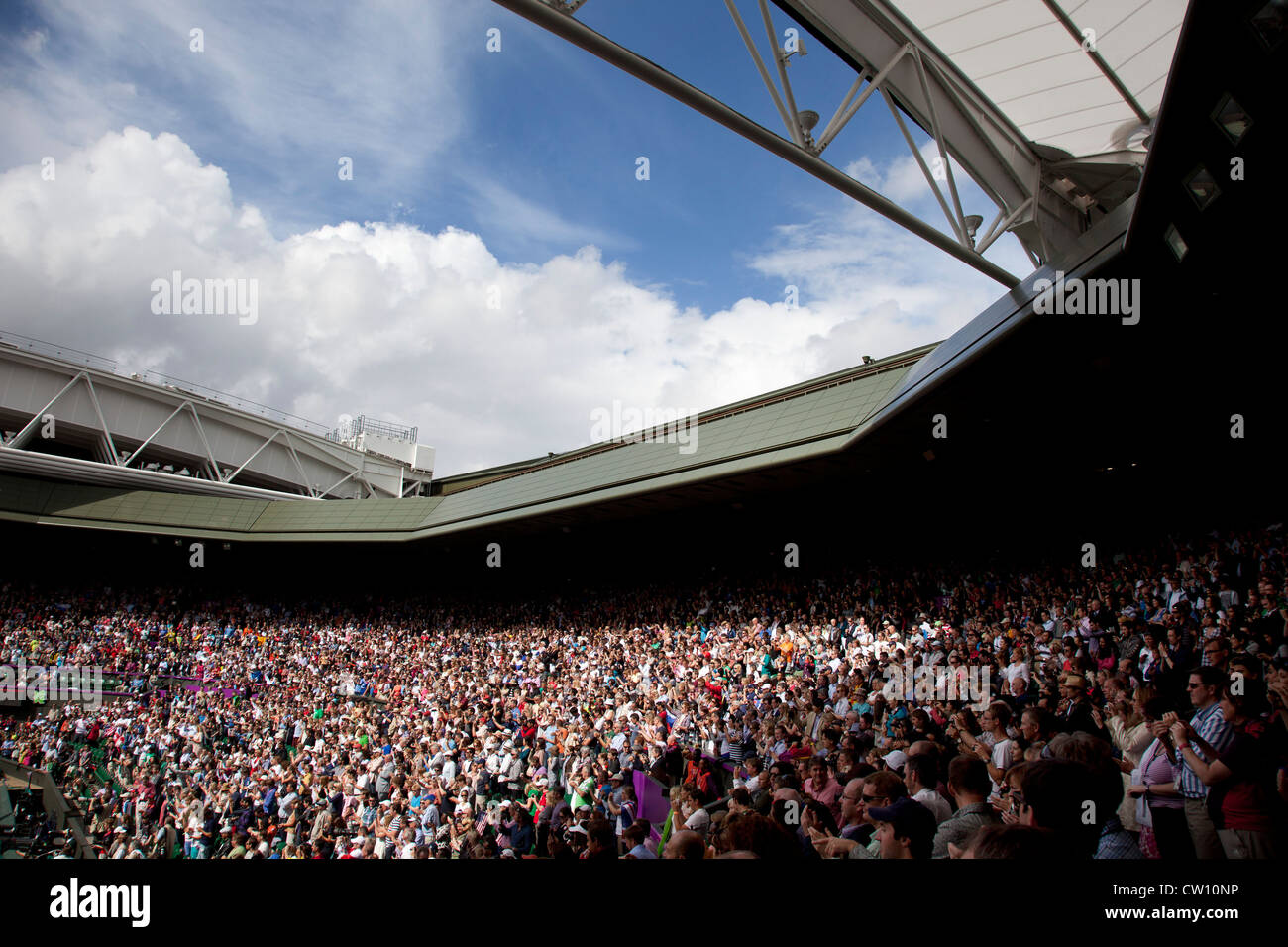 Wimbledon crowd hires stock photography and images Alamy
