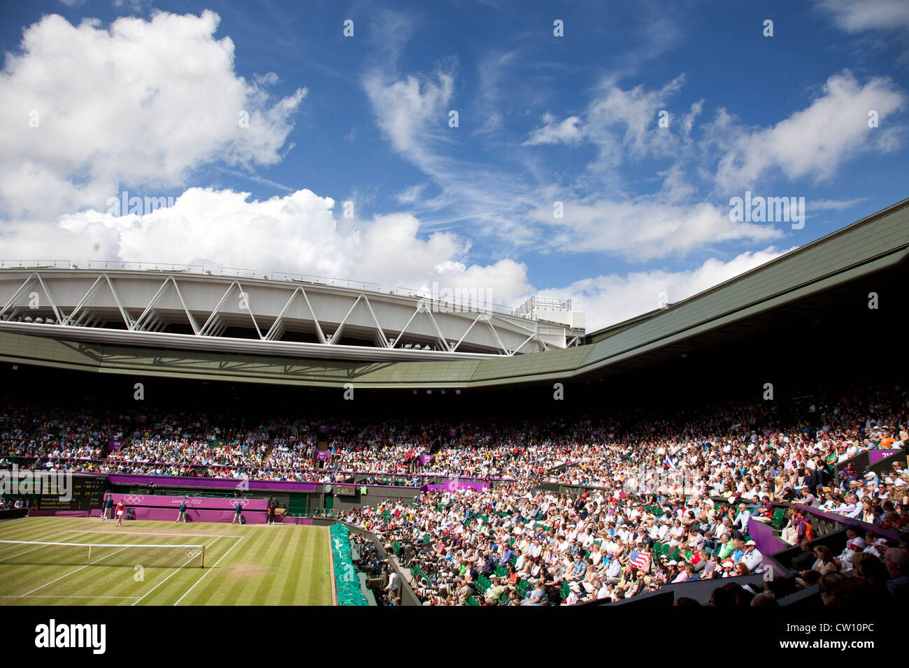 Wimbledon crowd hires stock photography and images Alamy