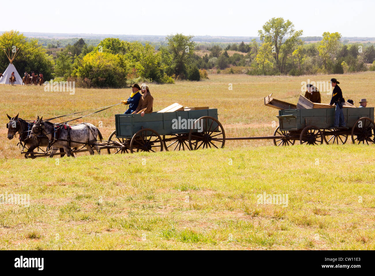 Medicine wagon hires stock photography and images Alamy