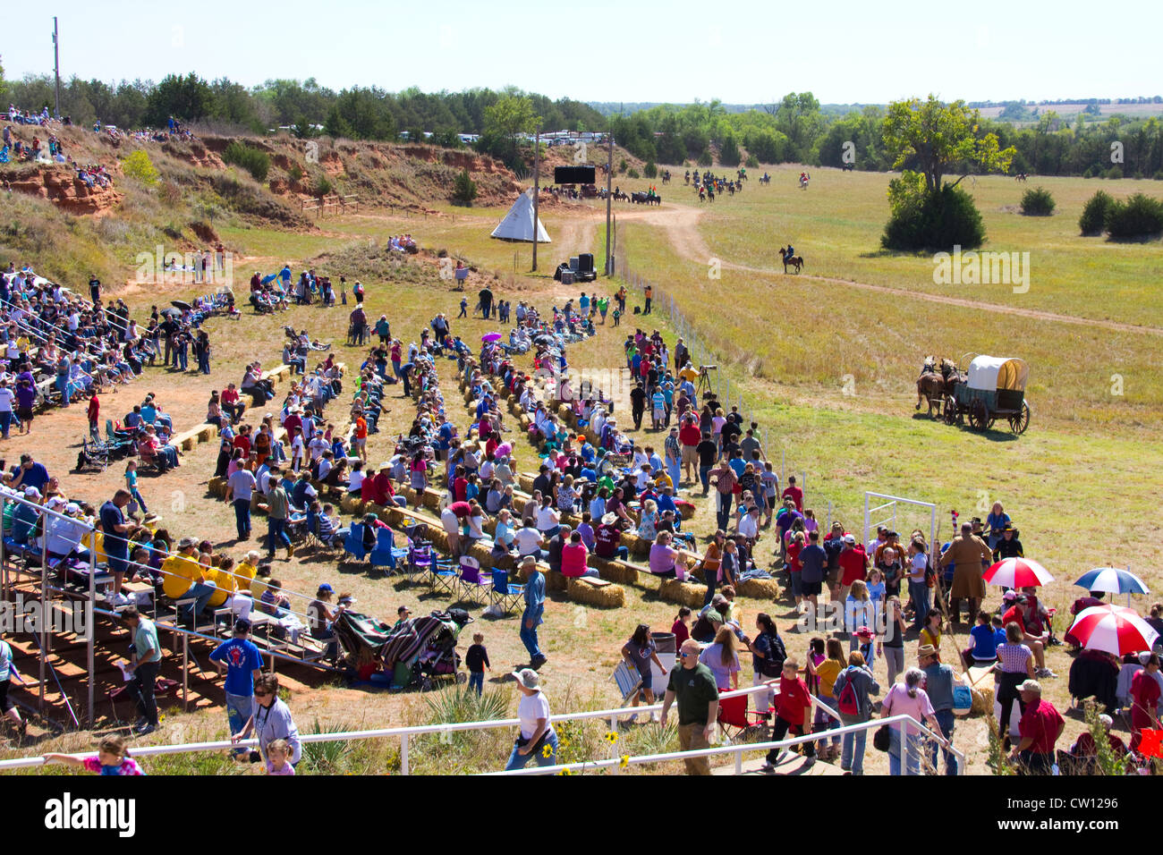 Visitors, 1867 Medicine Lodge Treaty reenactment, Treaty Pageant, Memorial Peace Park, Medicine