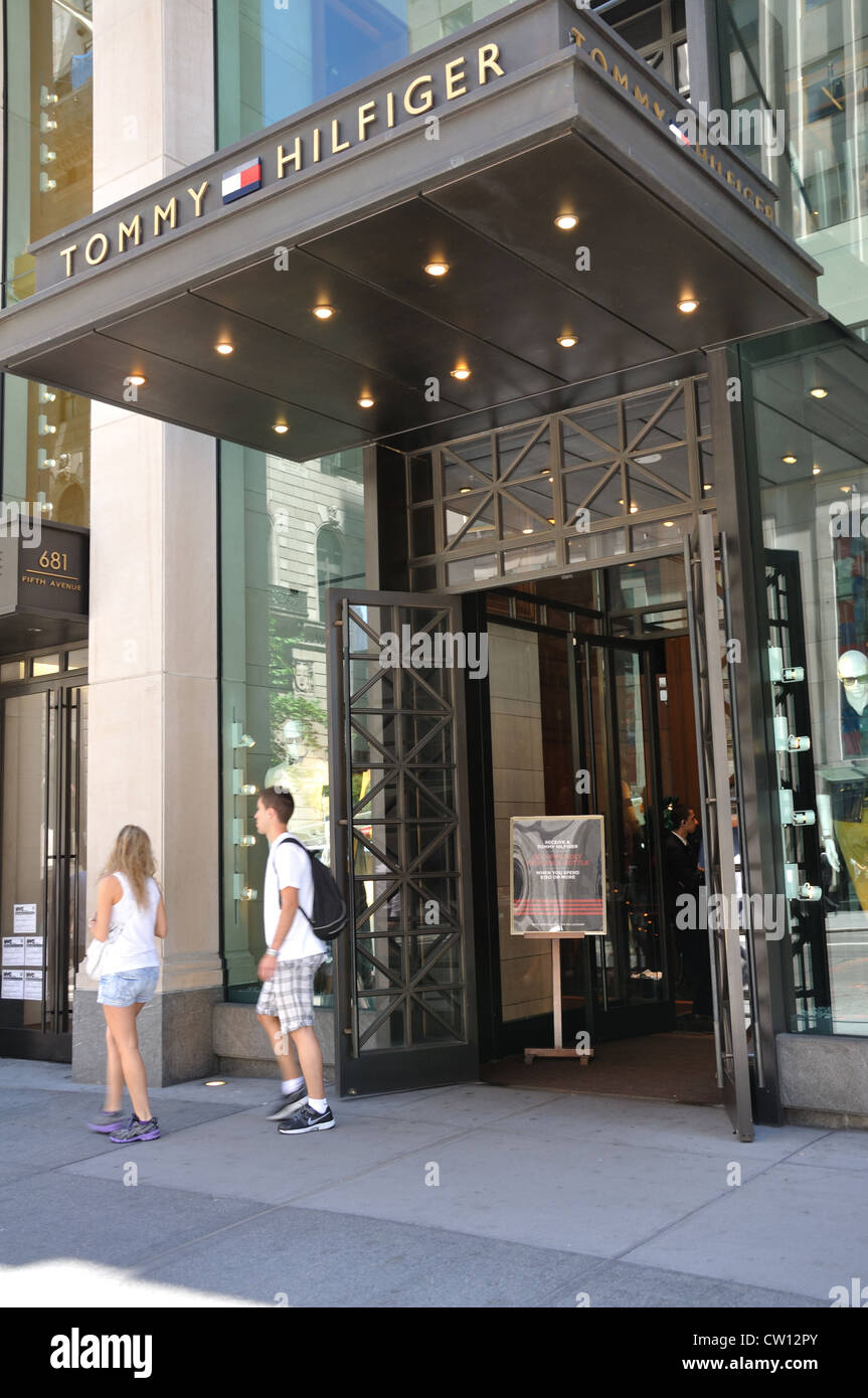 Tommy Hilfiger store on Fifth Avenue, New York City, USA Stock Photo - Alamy