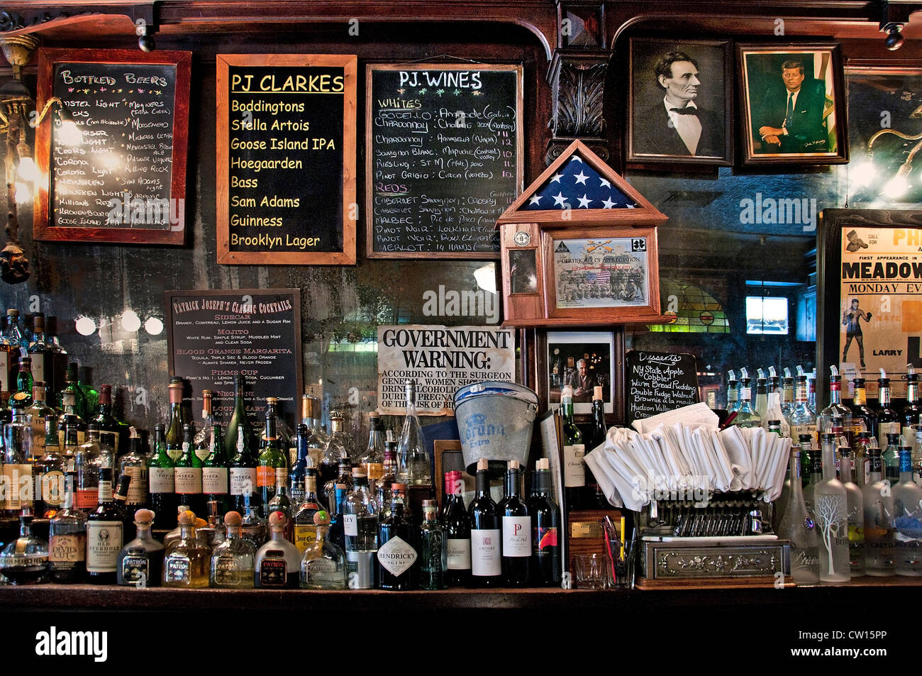 PJ Clarke's 3rd Avenue 55th Midtown Center Bar Pub Cafe Manhattan New