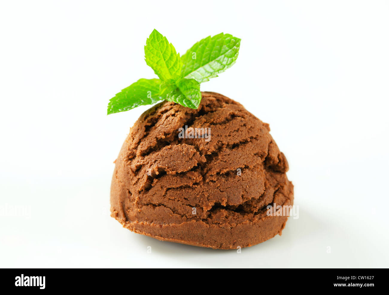 Scoop of chocolate ice cream Stock Photo - Alamy