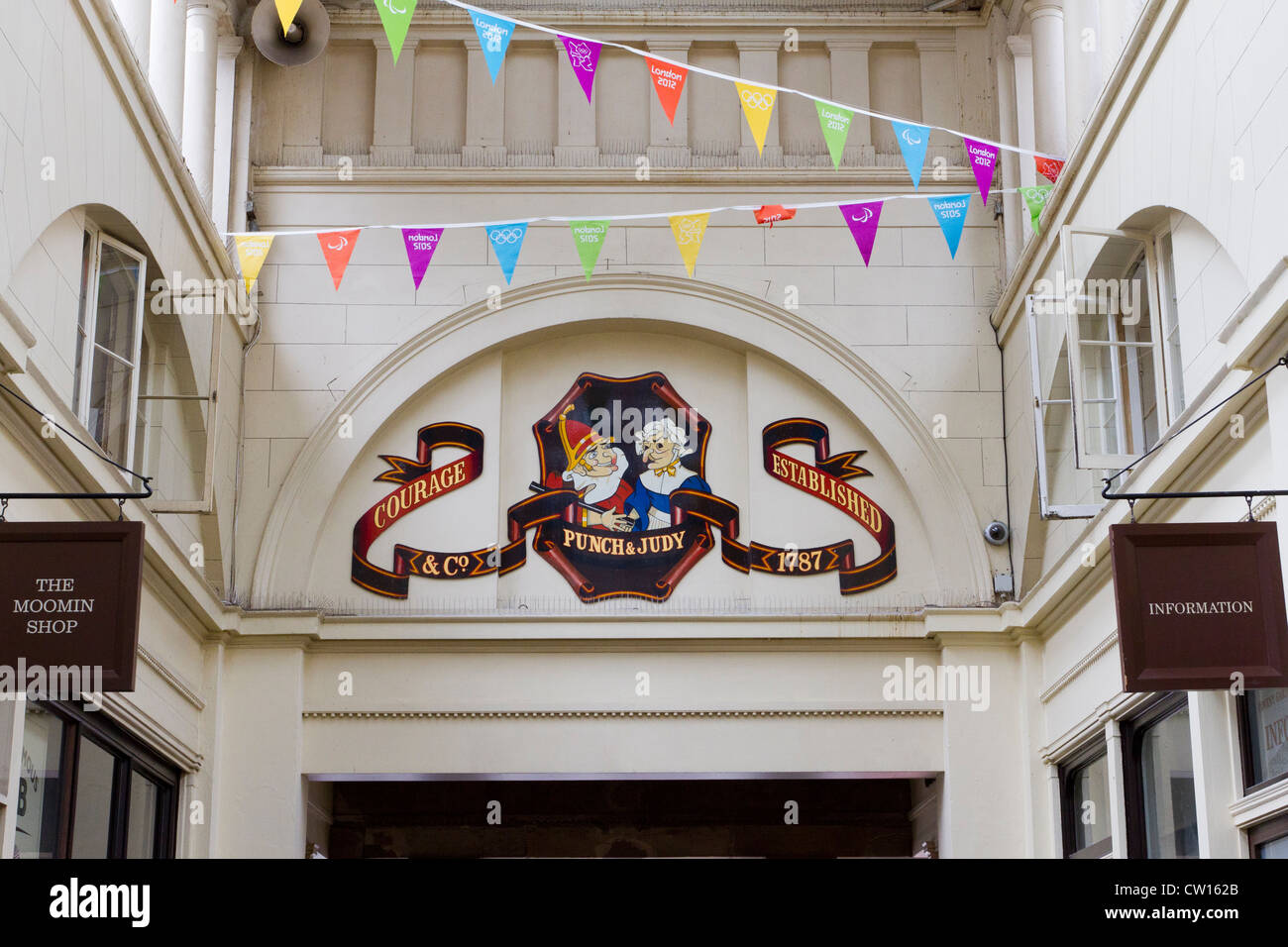 Punch & Judy tavern/pub Covent Garden, London, England, UK Stock Photo
