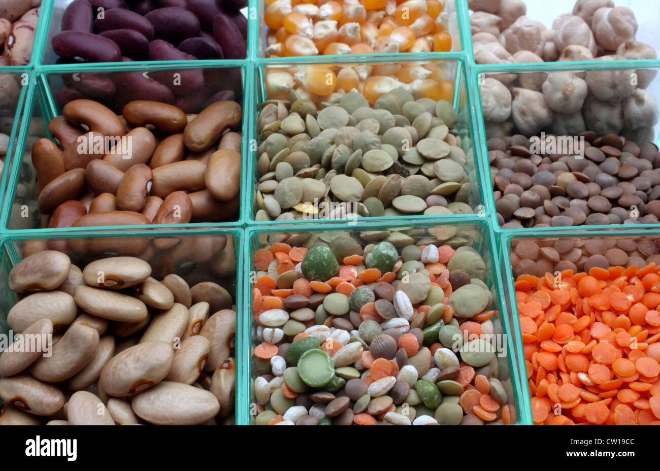 Various beans and grains close up Stock Photo Alamy