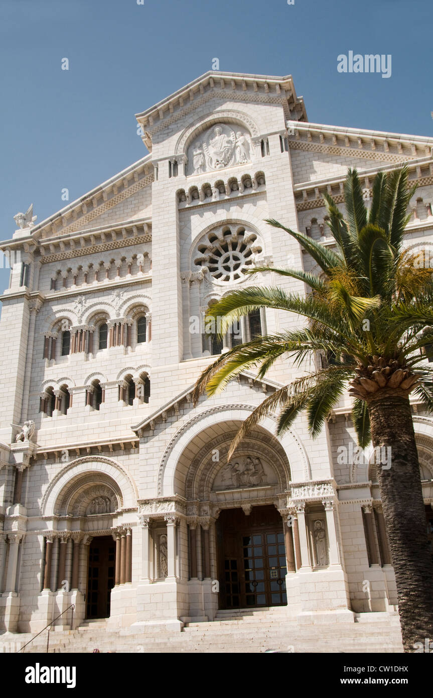 Saint Nicholas Cathedral Cathédrale de Monaco in Monte Carlo with finikas palm tree Stock Photo