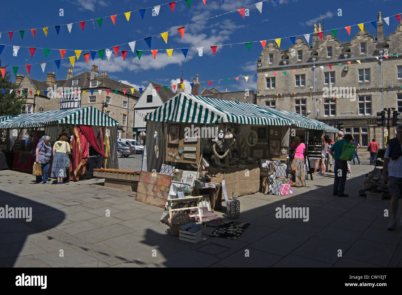 Market Stalls in Red Lion Square, Stamford, South Kesteven district of the county of Lincolnshire, England, UK Stock Photo