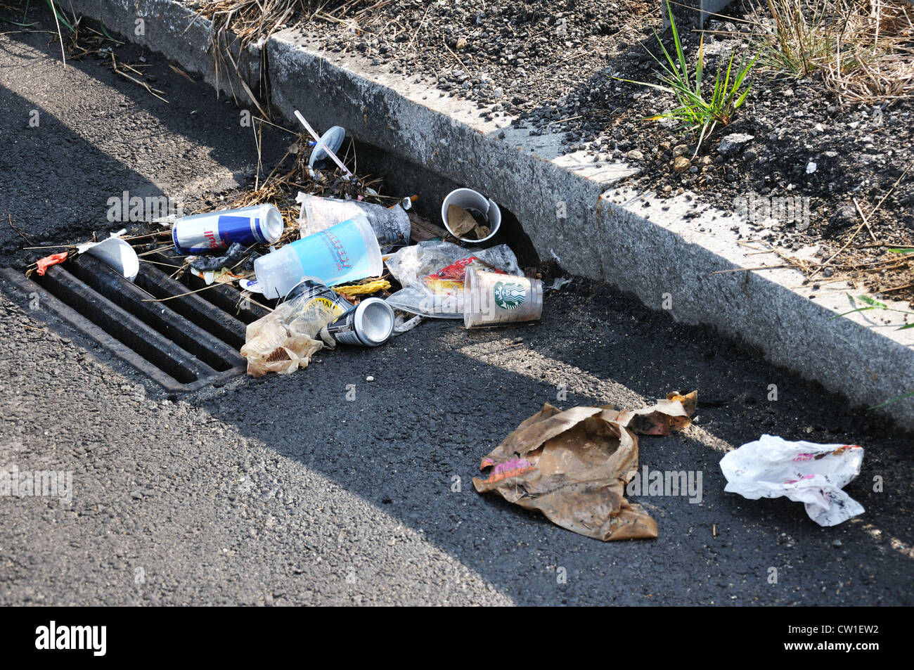 Trash thrown on ground by people Stock Photo Alamy