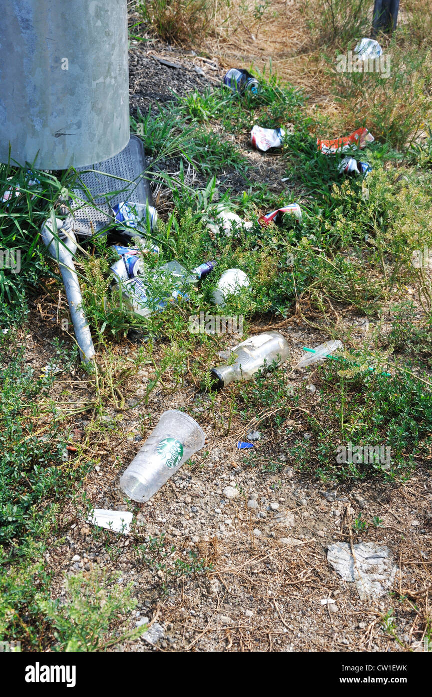 Trash thrown on ground by people Stock Photo Alamy