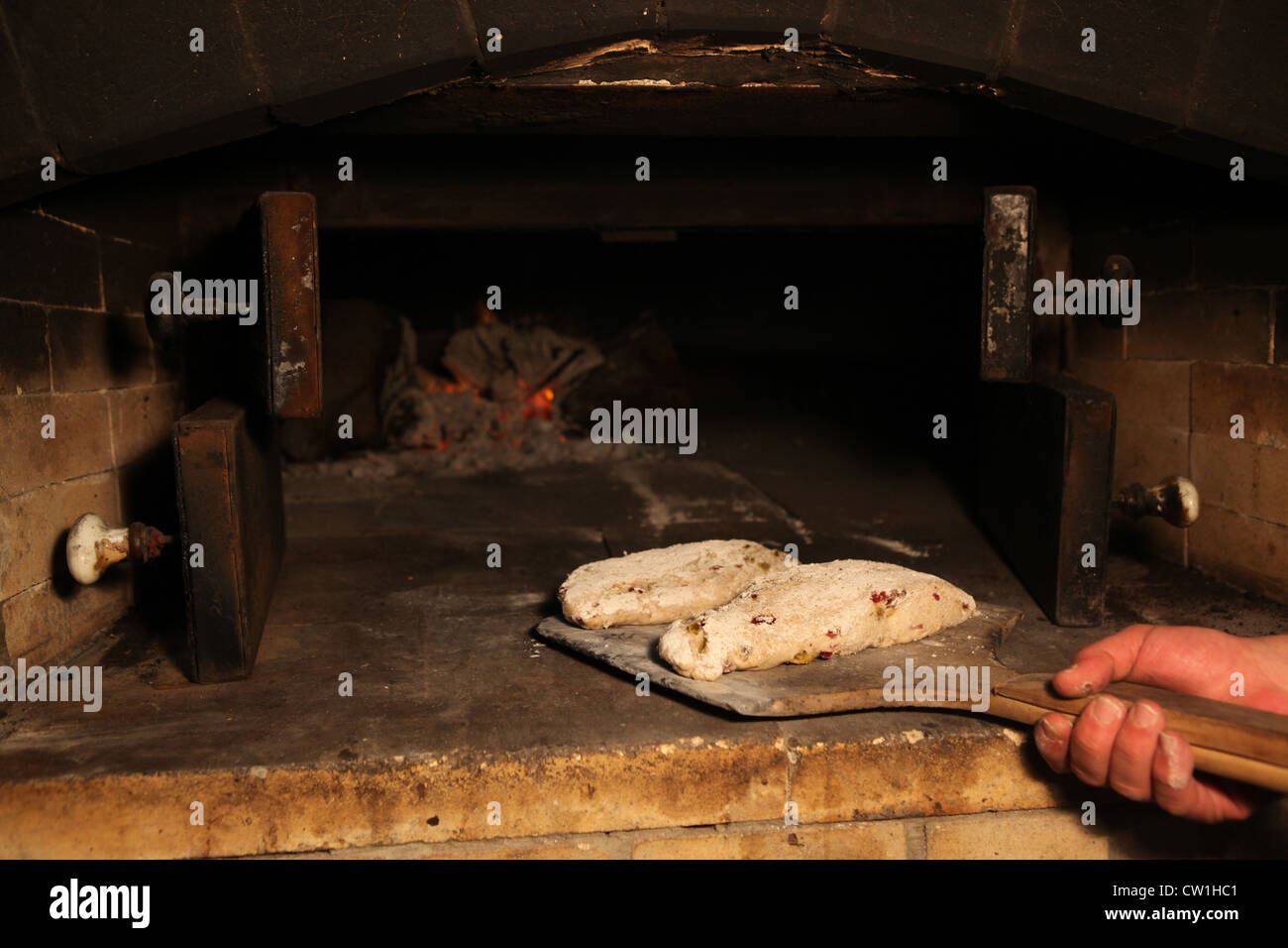 Stone oven breads hires stock photography and images Alamy