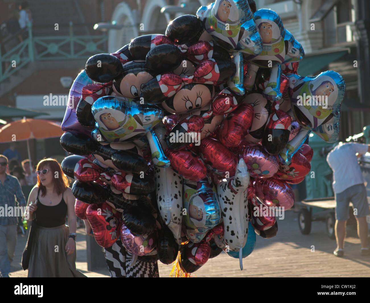 Balloons on the seafront at Brighton Stock Photo - Alamy
