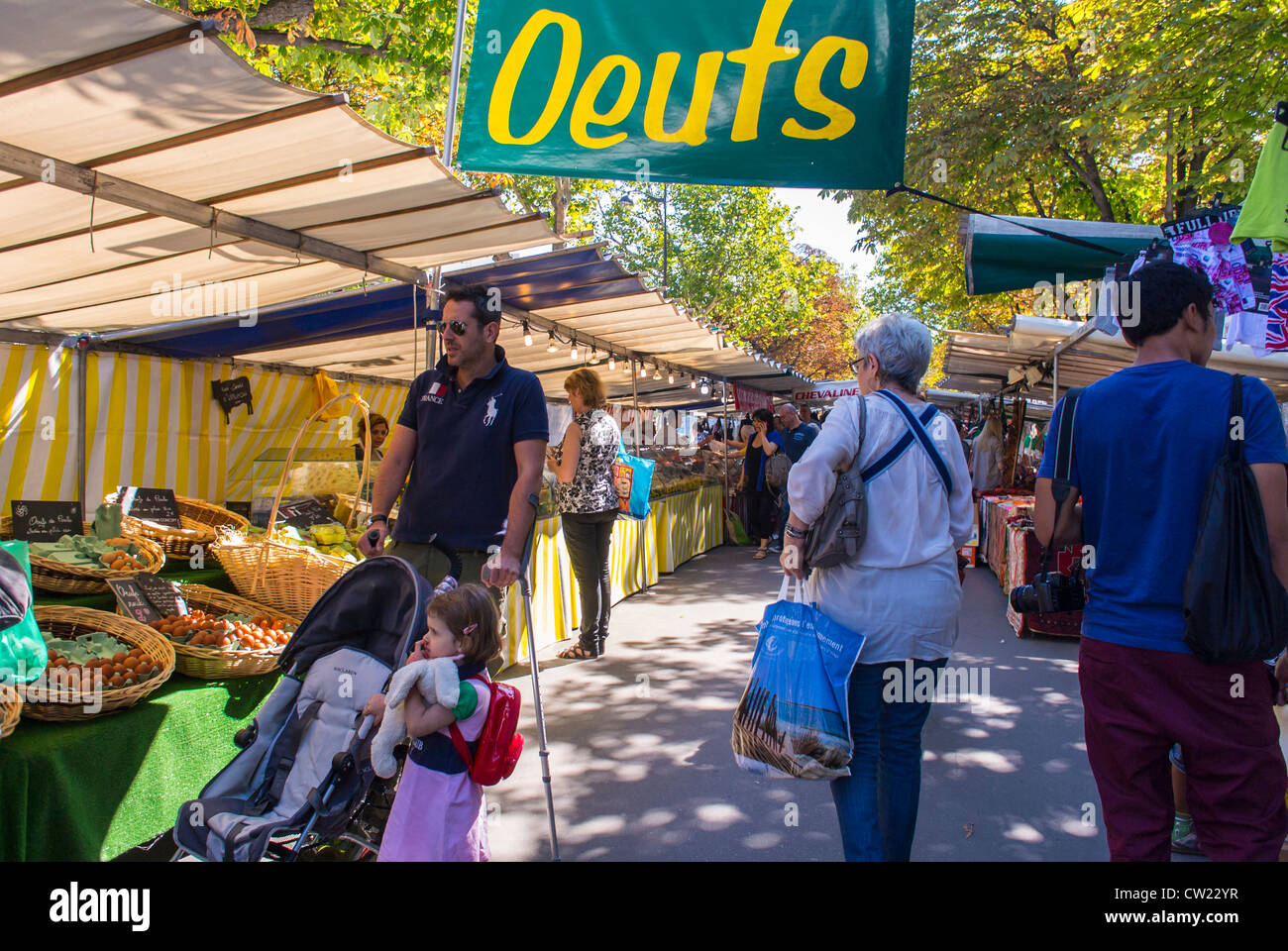Paris, France, Families Shopping in Outdoor French Farmer