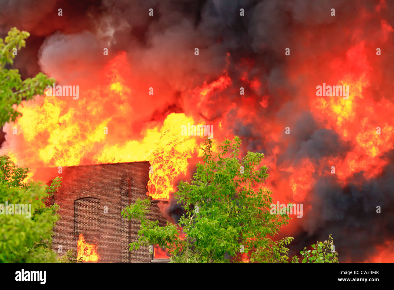 Largest fire ever in Herkimer County, New York, consumed 15 buildings, Union Hoe and Fork, Frankfort, August 2012 Stock Photo