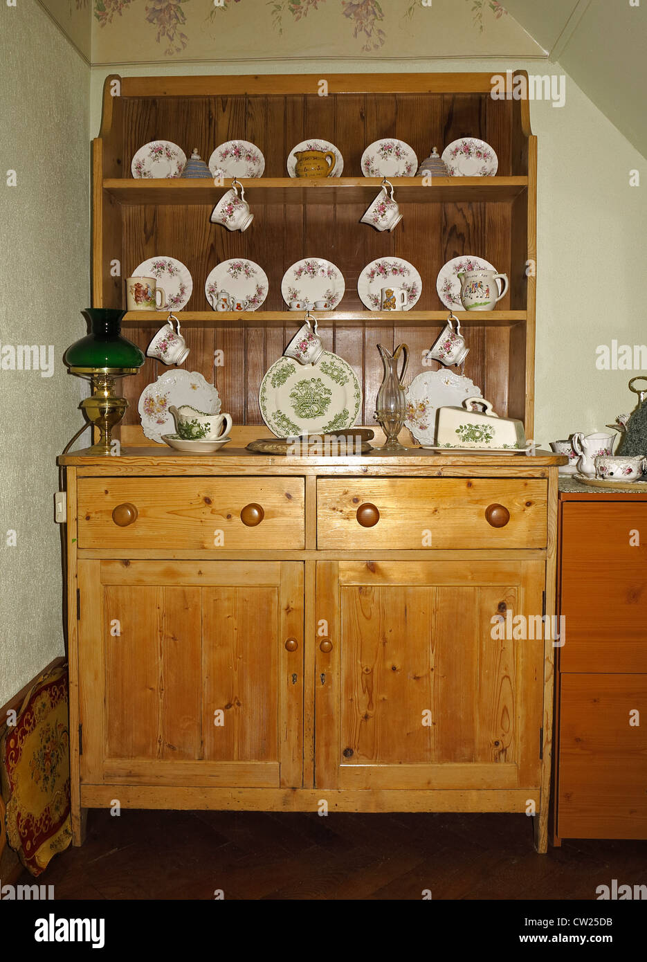 Pine dresser hires stock photography and images Alamy