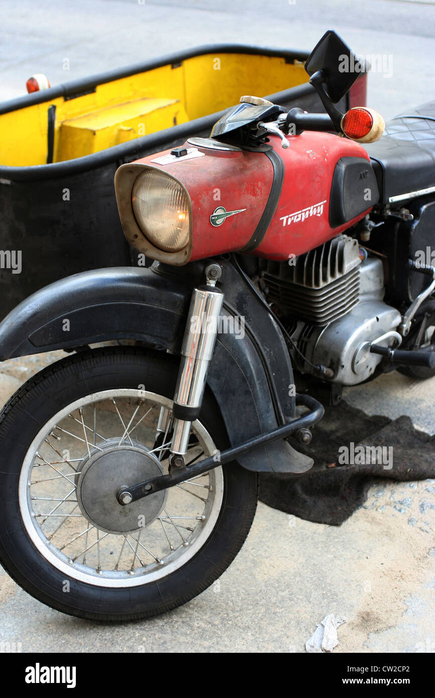 Berlin, old motorcycle with sidecar Stock Photo - Alamy