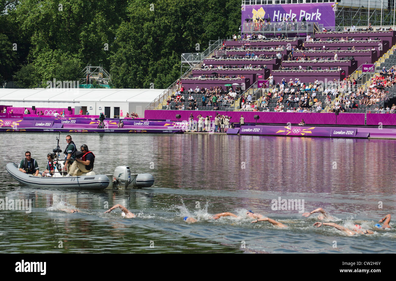 Women's 10km open water marathon swim London 2012 Olympics Hyde Park