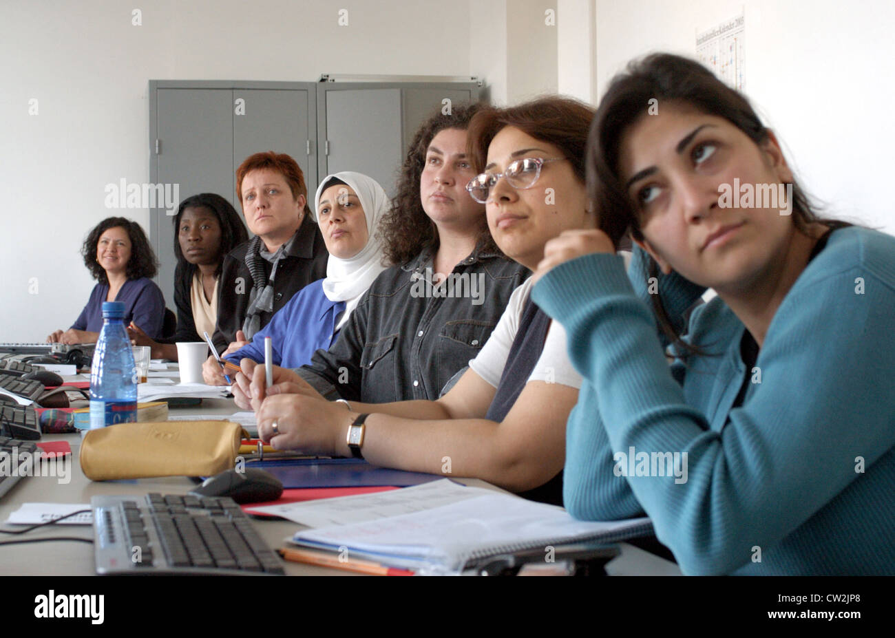 Berlin, training for unemployed migrants to IT trainer Stock Photo