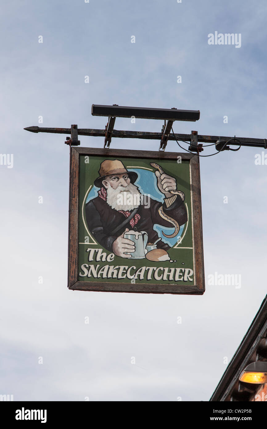 The snake catcher public house hires stock photography and images Alamy