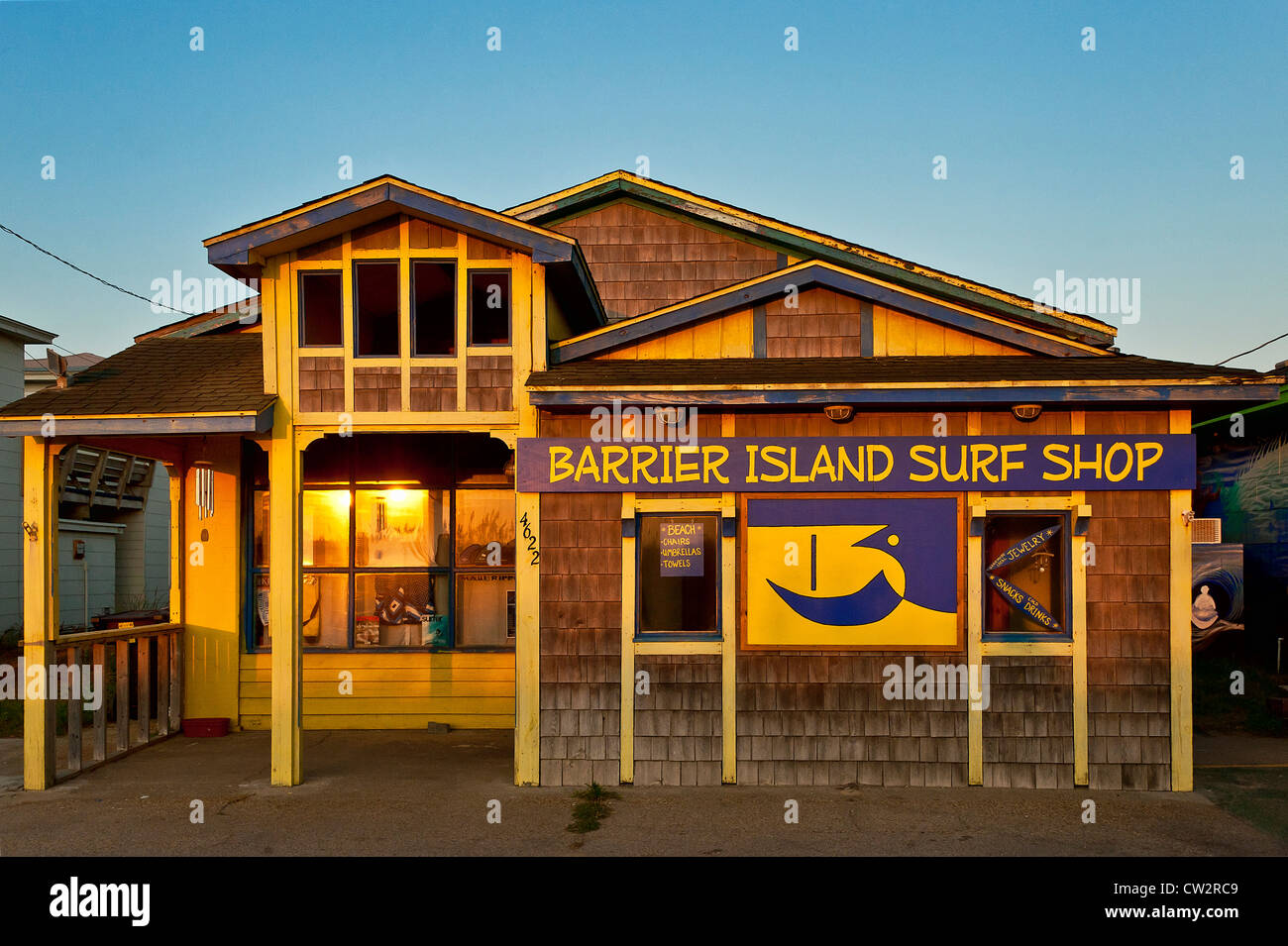 Surf shop hires stock photography and images Alamy