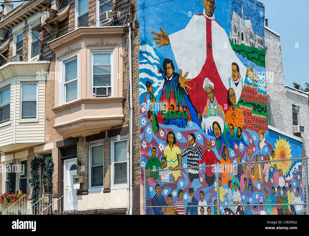Attractive mural on the side of an urban row home, Philadelphia, Pennsylvania, USA Stock Photo