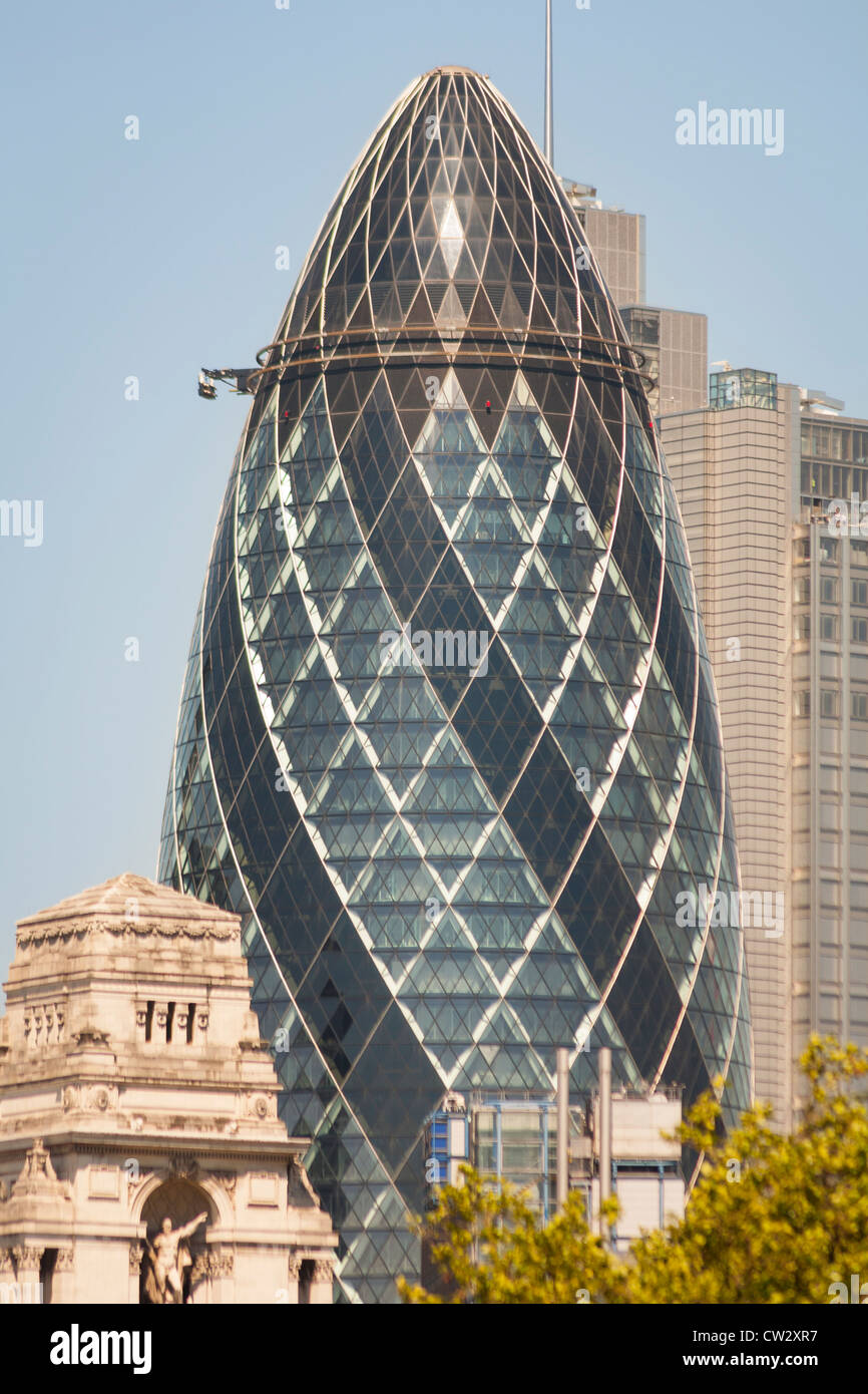 30 Saint Mary Axe Hi res Stock Photography And Images Alamy