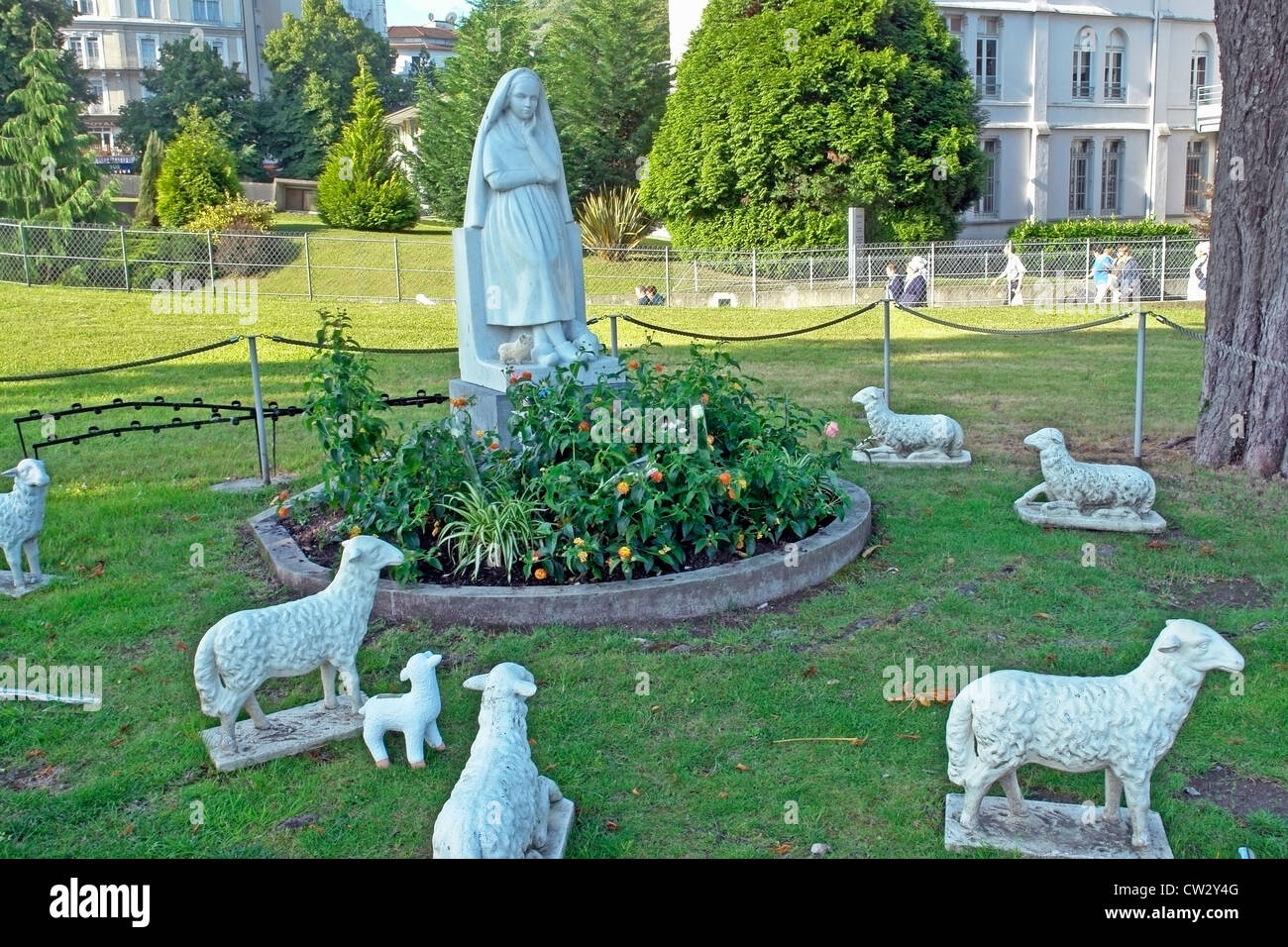 St bernadette statue hi-res stock photography and images - Alamy