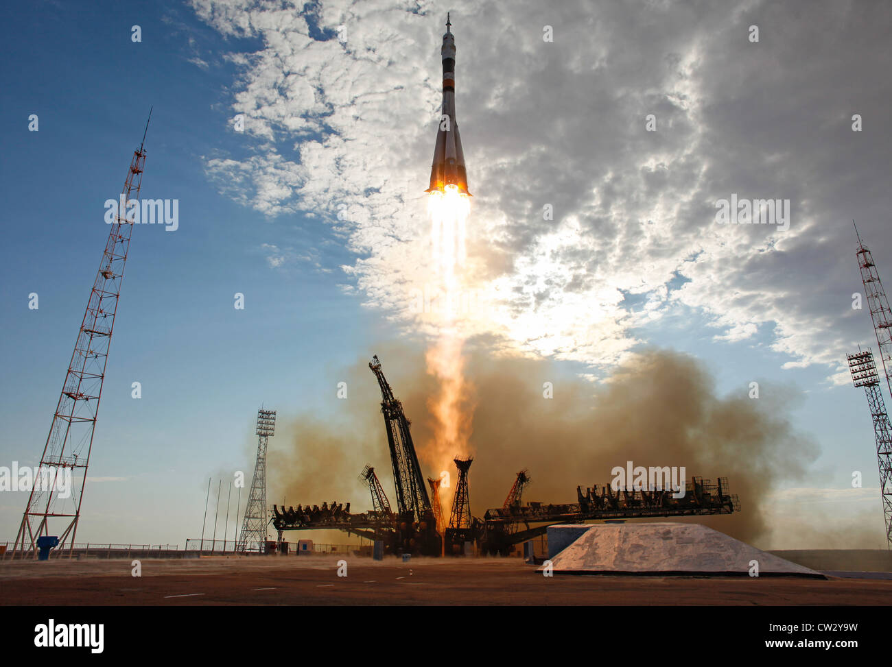 Soyuz TMA-05M rocket launches from the Baikonur Cosmodrome in Kazakhstan carrying Expedition 32 to International Space station Stock Photo