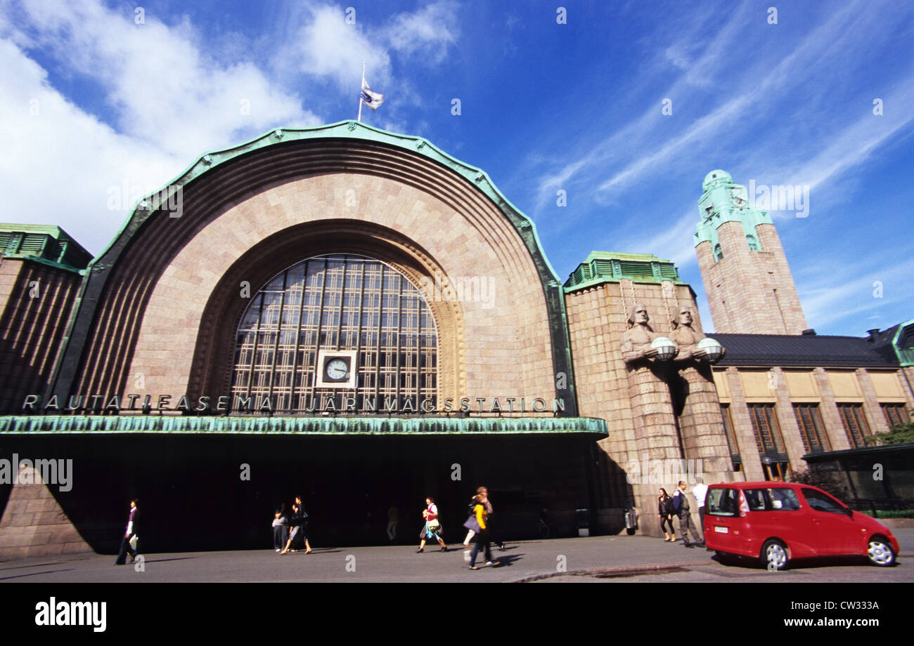 Railway station, Helsinki Stock Photo Alamy