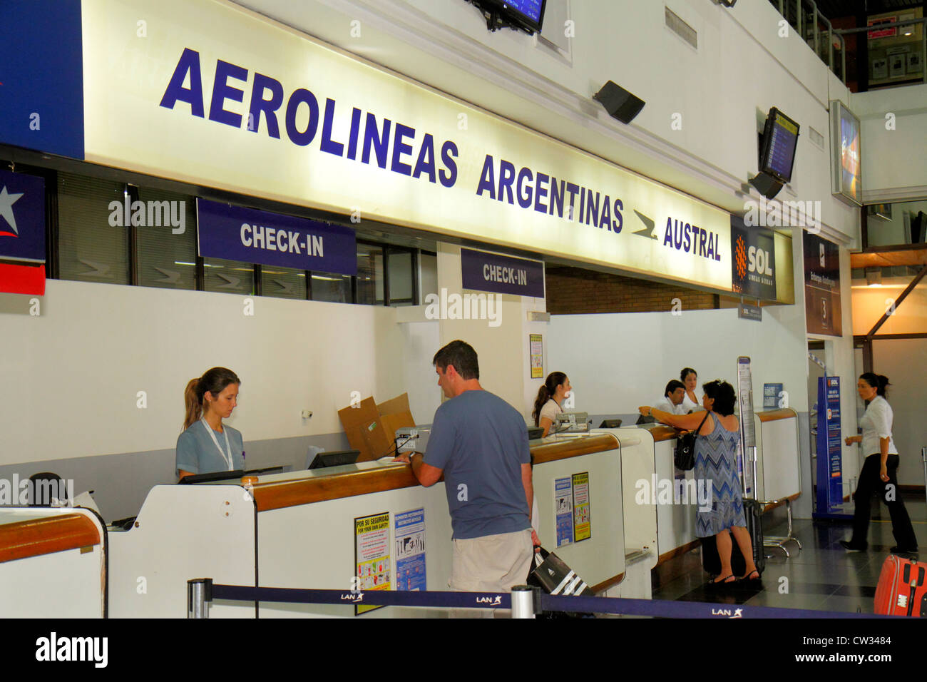 Mendoza Argentina,El Plumerillo,Aeropuerto Internacional Gobernador Francisco Gabrielli y El Plumerillo,MDZ,International Airport,terminal,ticket coun Stock Photo