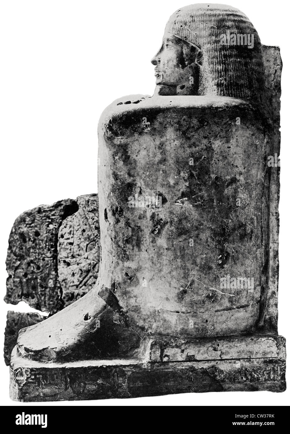 Limestone statue of Bek en Chou Stock Photo