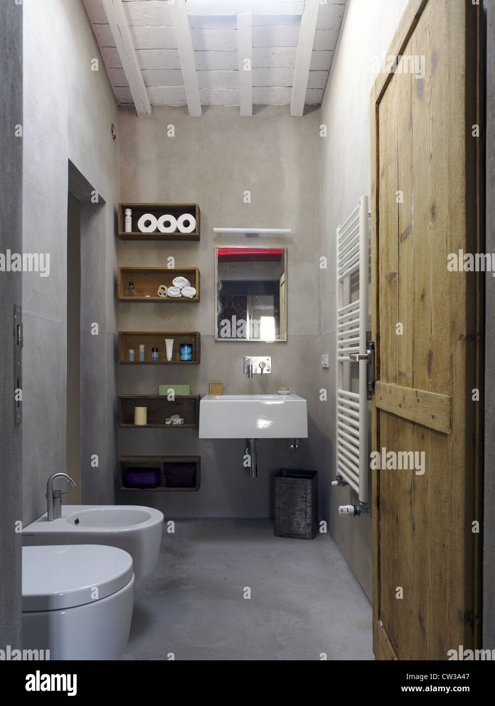 Bathroom in a contemporary italian apartment Stock Photo Alamy