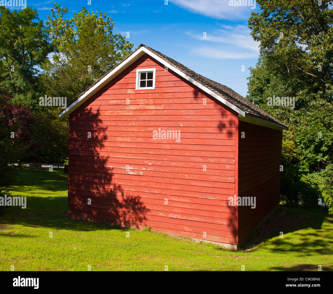 A red barn Stock Photo Alamy