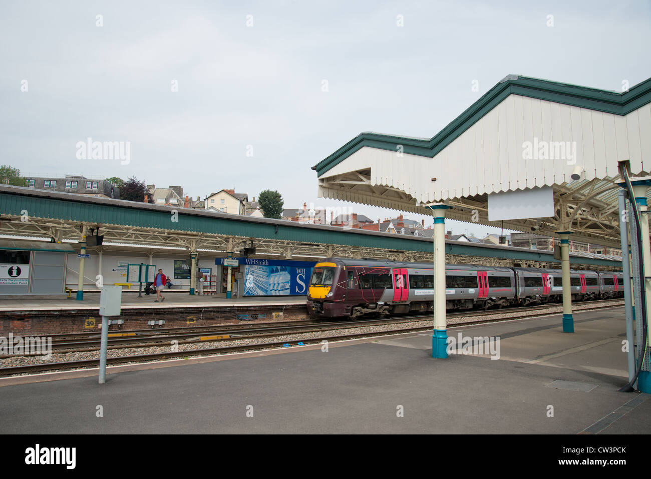 Platforms on Newport Railway Station, City of Newport (Casnewydd), Wales (Cymru), United Kingdom Stock Photo