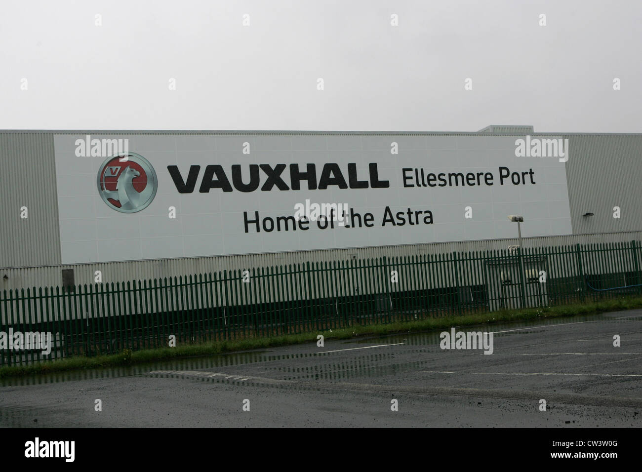 vauxhall ellesmere port factory july 2012 Stock Photo