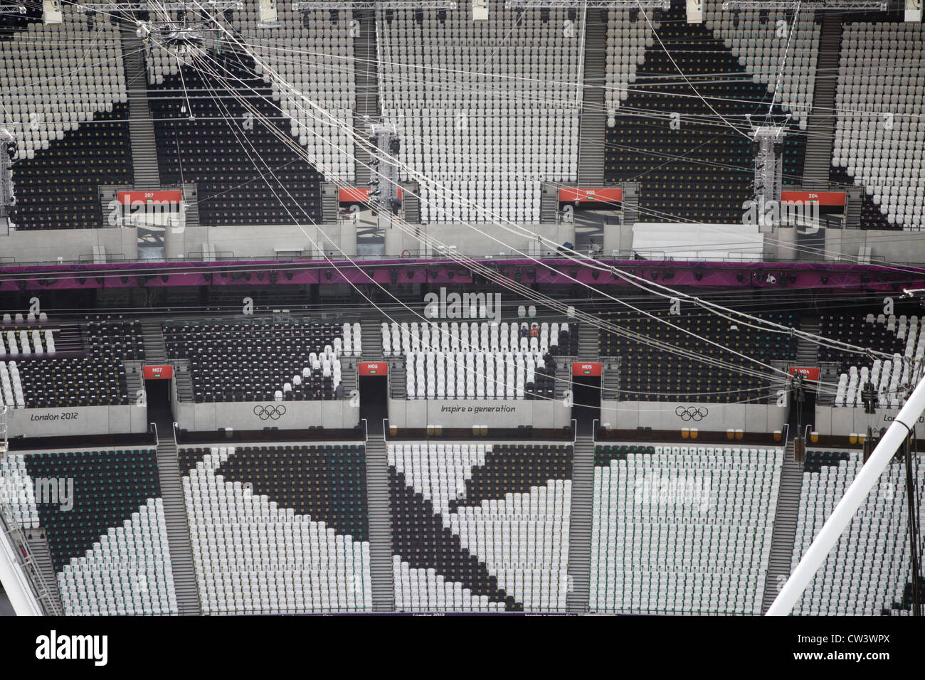 OLYMPIC PARK AND STADIUM IN STRATFORD LONDON 2012 Stock Photo - Alamy