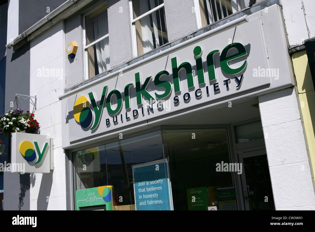 yorkshire building society branch, nequay cornwall Stock Photo Alamy