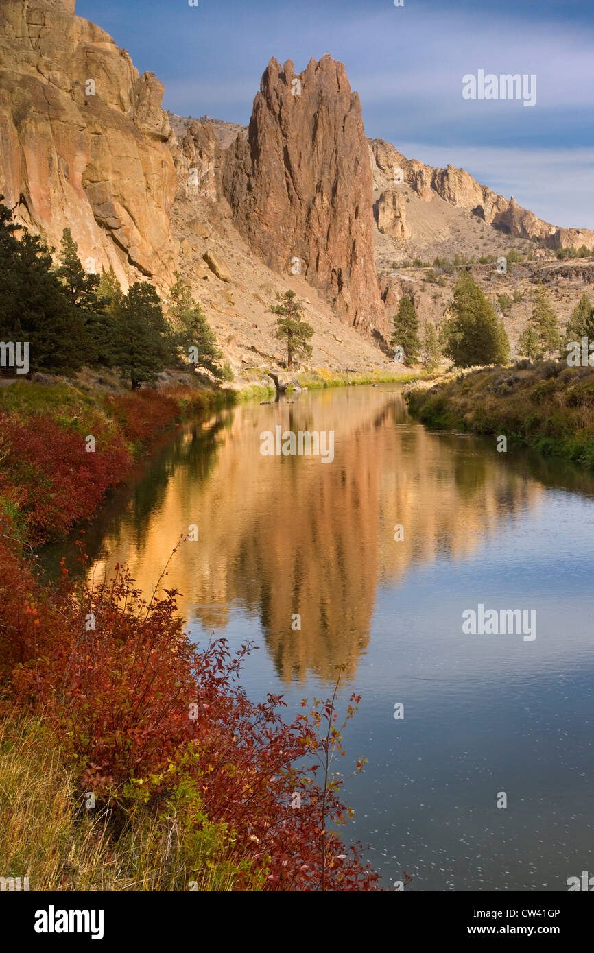 Reflection of cliffs in water, Crooked River, Smith Rock State Park, Oregon, USA Stock Photo