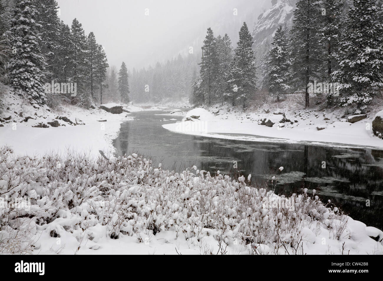 Wenatchee river hi-res stock photography and images - Alamy