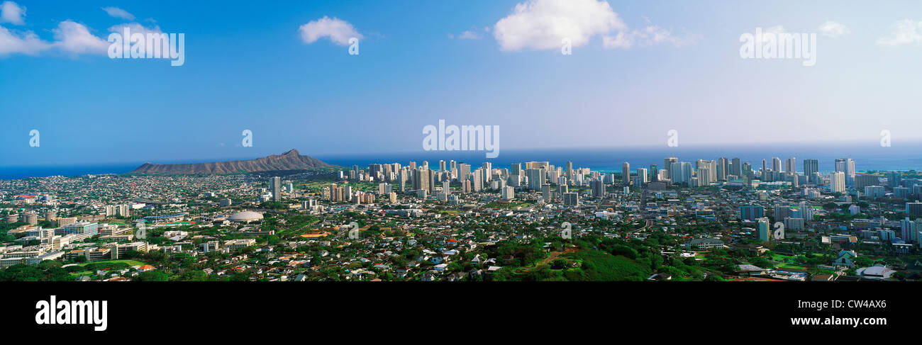 Honolulu hawaii skyline hi-res stock photography and images - Alamy