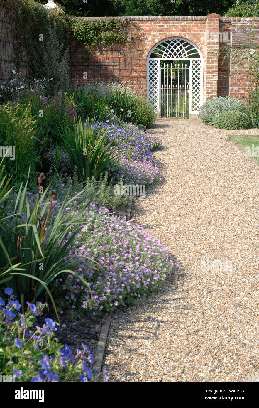 Brick Edging High Resolution Stock Photography and Images - Alamy