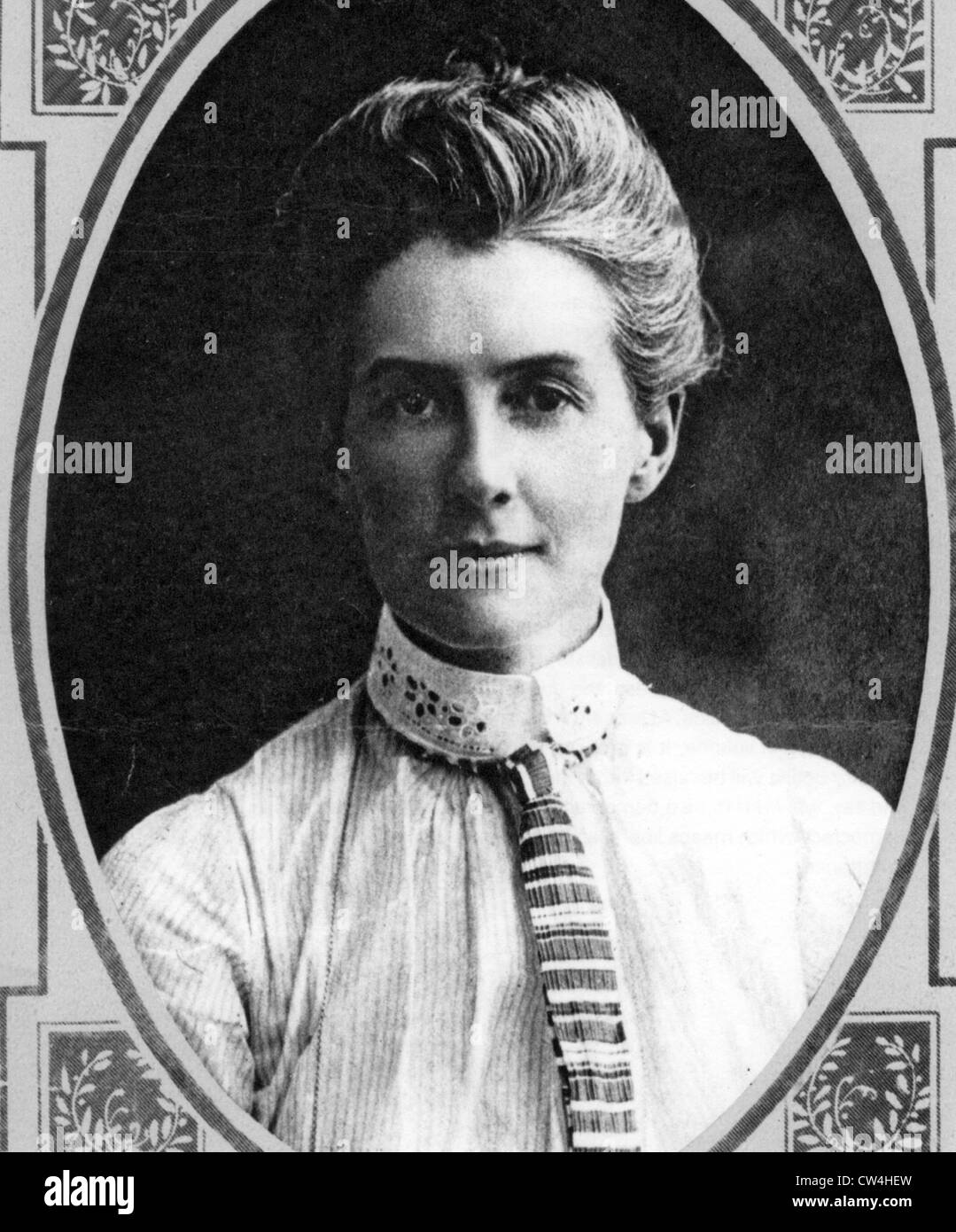 Шляпа с бантом черная. Эдит черен. Эдит черен. Чон чонгук эстетика чёрный. Эдит черен.